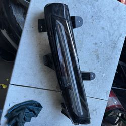 Cadillac Escalade Right Fog Light Oem