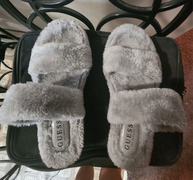 Womans Slippers