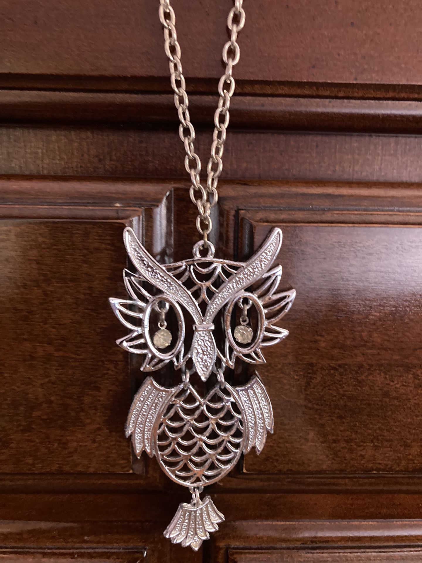 Silver Color VTG Owl Necklace 