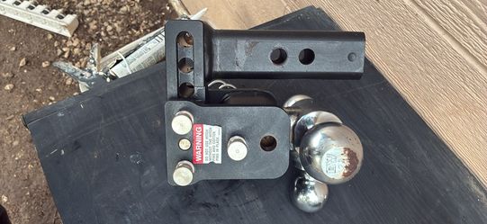 B & W trailer hitch
