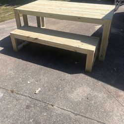 Table And Bench 