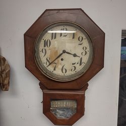 Clock..Regulator Antique 