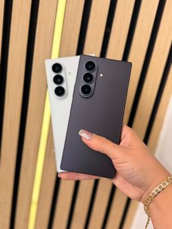 Samsung Galaxy Fold 8 Ultra