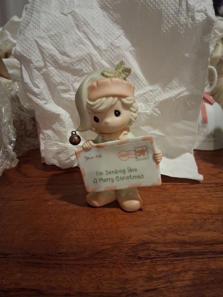 Precious Moment "  I'm Sending You A Merry Christmas "