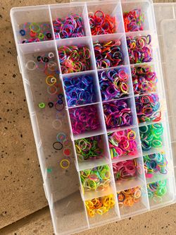 Rainbow Loom Rubber Bands with Storage Case