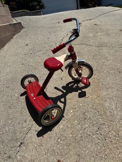 Radio flyer tricycle