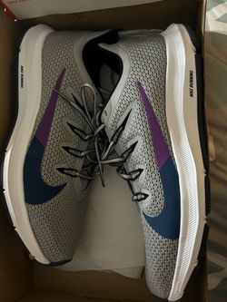 Brand new women Nike shoes