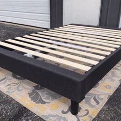 New In A Box QUEEN Size Platform Bed Frame Grey