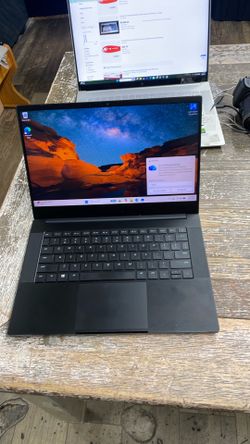 Razer Blade 14 Ryzen 9 1TB ssd 165hz screen $850