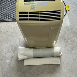 DeLonghi Portable A/C 