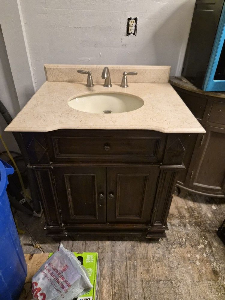 Bathroom Sink 