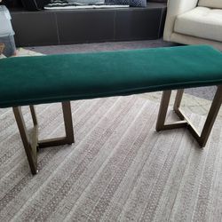 VELVET UPHOLSTERED BENCH