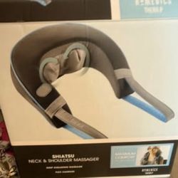 “Melt Away Stress – Homedics Neck & Shoulder Massager
