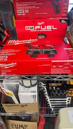 Milwaukee M12 Cordless impact/ Drill Kit-pick up only