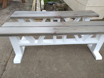 NEW CUSTOM MADE 4FT BENCHES 