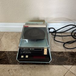 Diamond And Gold Scale