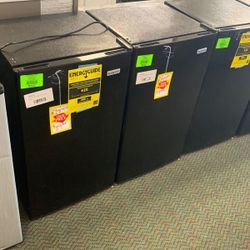 IGLOO MINI REFRIGERATOR 1PQ