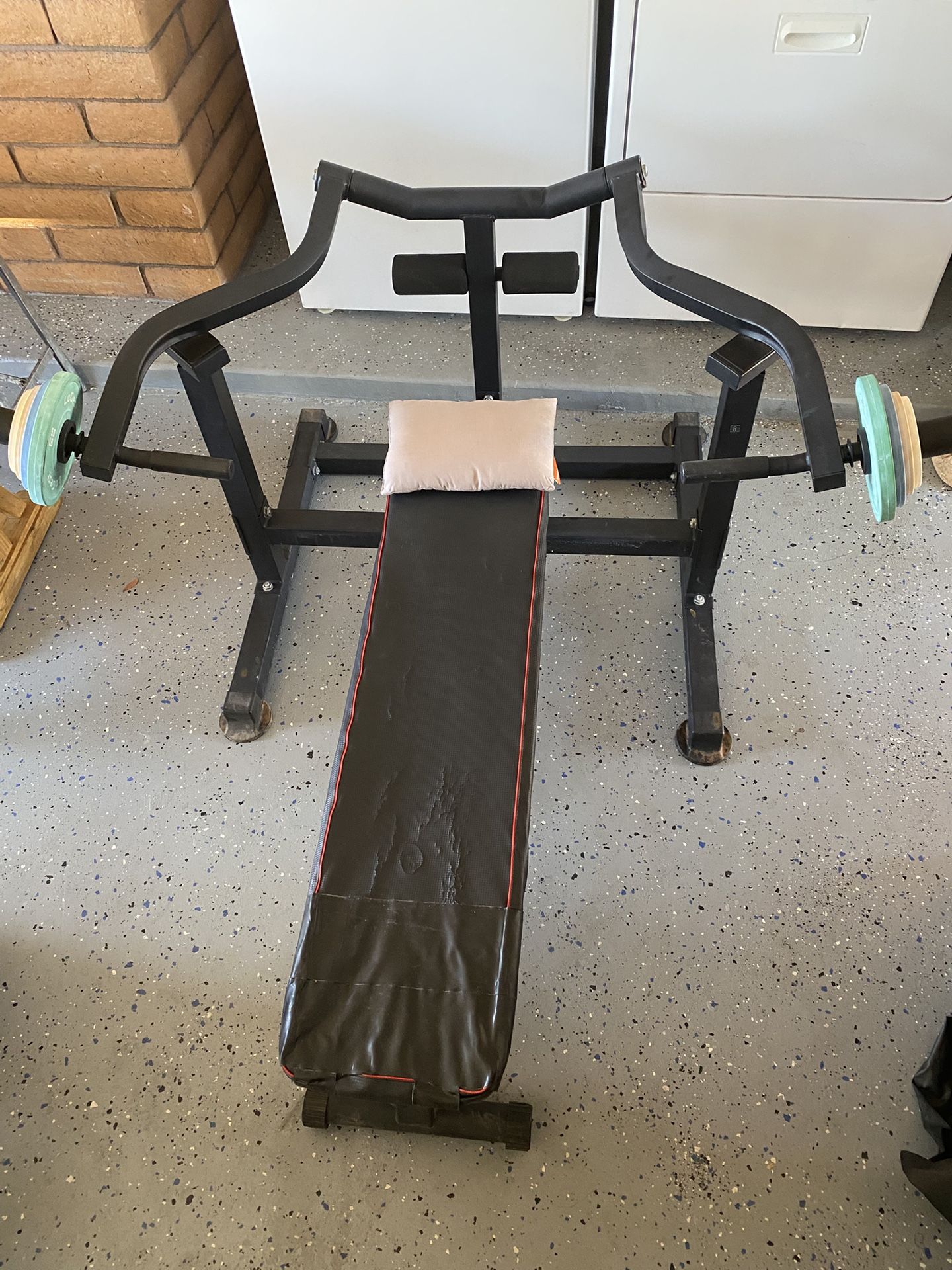 WORK OUT BENCH