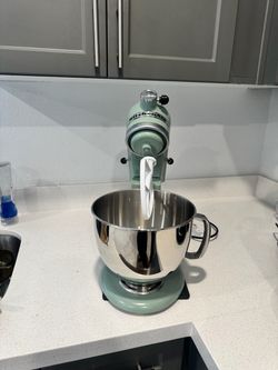 KitchenAid Artisan Series 5-Quart Tilt-Head Stand Mixer With Add On