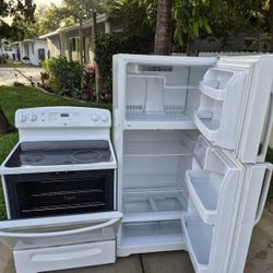Top freezer refrigerator