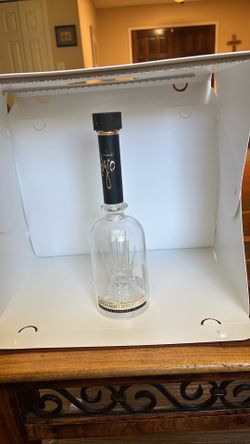 Milagro Limited Edition Tequila Bottle w/ Hand Blown Agave Design - EMPTY