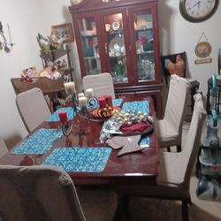 Dining room Table With 6 Chairs And Lighted China Cabnet