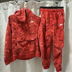 Nike Youth Hoodie And Sweatpant Set
