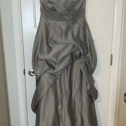 DAVID'S BRIDAL Dress Size 8
