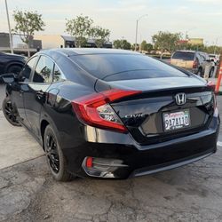 Finance Car Dealership Titulo Limpio Automatic Sedan Clean Title Honda Civic Accord Toyota Corolla Camry 2023 2022 2021 2020 2019 2018 2026 2025 2024