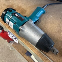 Impact Wrench Makita