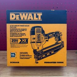 DeWalt 16 Ga Angle Finish Nailer