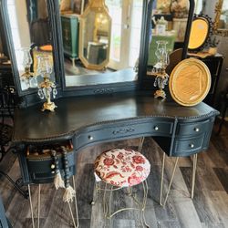 Amazing Antique Black & Gold Vanity W/ Tri Fold Mirror 