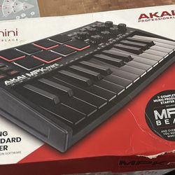 MPK mini AKAI PROFESIONAL BLACK
