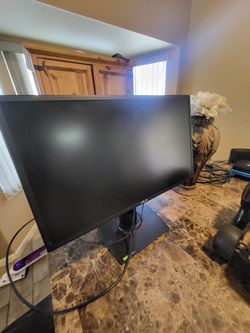Gaming Monitor ▪︎ Battle Beavers PS4 Controllers ▪︎ Traxxas RC Truck