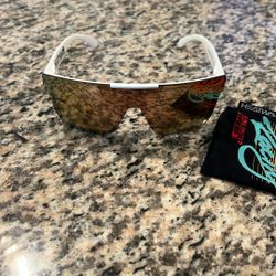 Heatwave Laser Face Women’s Glasses 