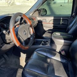 2007 Chevy Suburban 1500 4x4