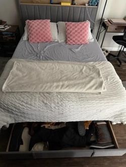 Queen bed with storage
