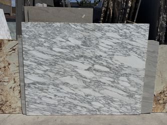 Natural Calacatta Corchia Honed Finish