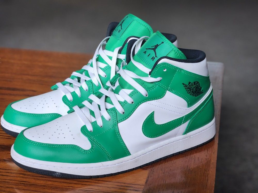 New condition jordan 1