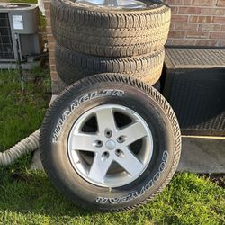 jeep stock tires and 