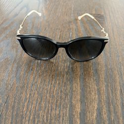 NEW GUCCI SUNGLASSES 