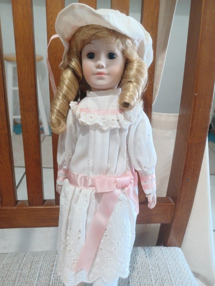 Porcelain Dolls 16 Inch White And Pink Dress.