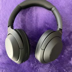 Active Noise-Cancellation Headphones