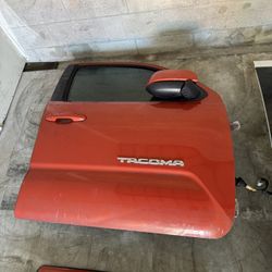 2016-2023 Toyota Tacoma Front Right Door – Barcelona Red 2017,2018,2019,2020,2021,2022