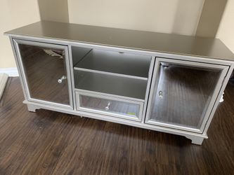 Mirrored TV stand