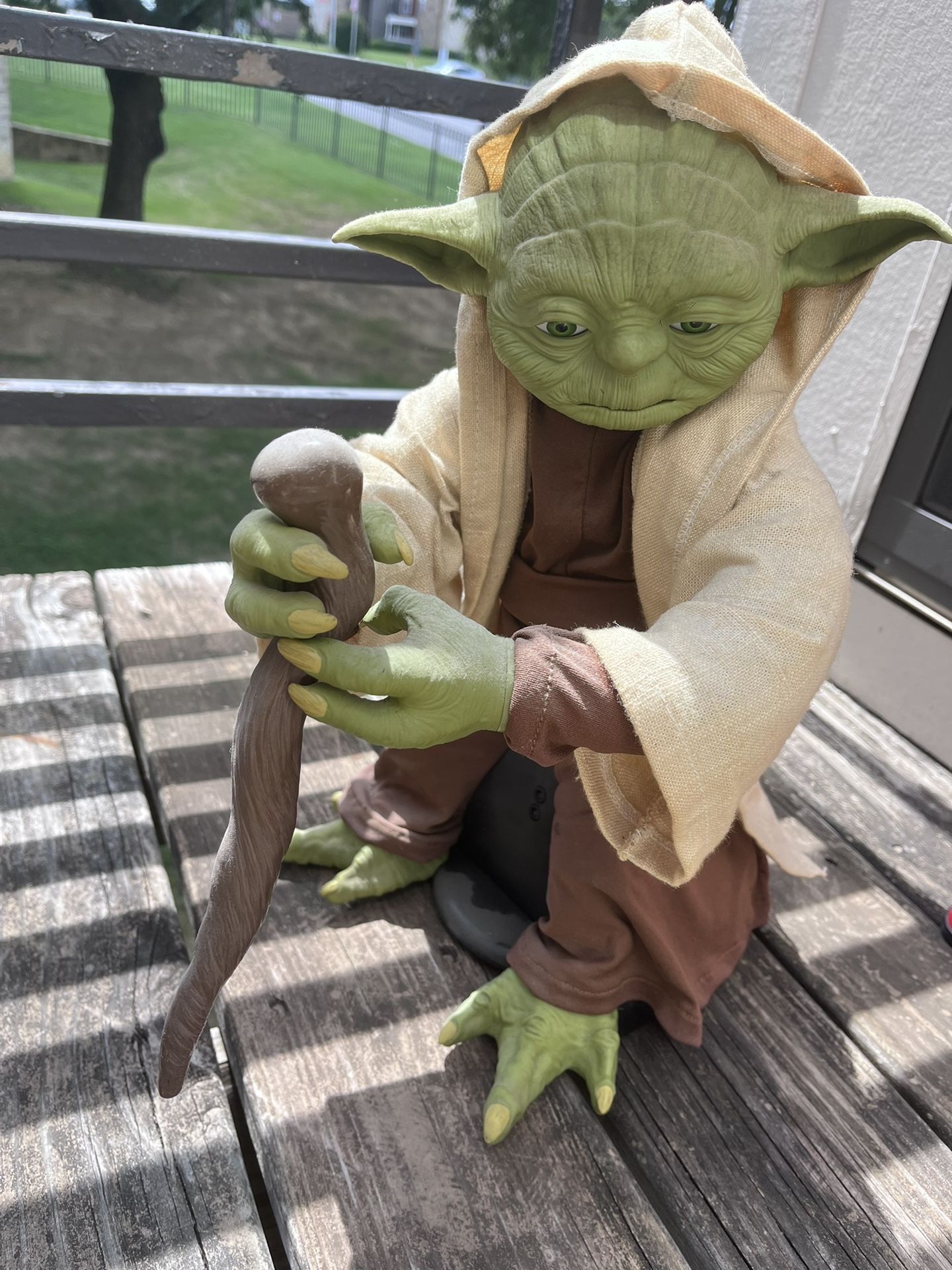Star Wars Yoda Interactive Talking. 16” High