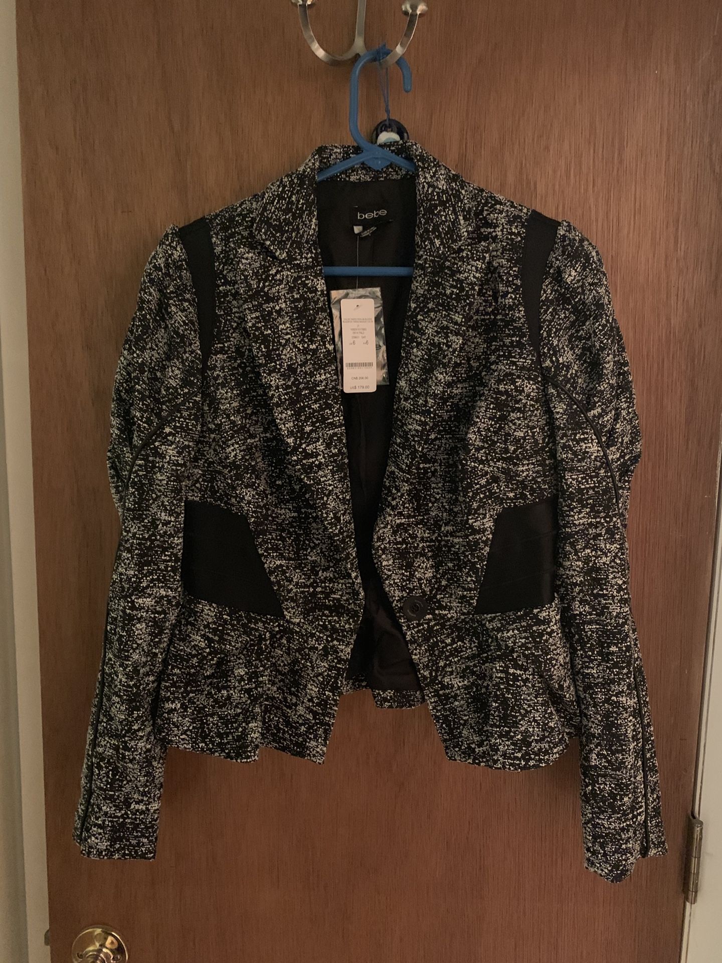 Bebe jacket size 6