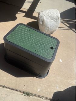 10" VAIVE BOX DS-1000 RECTANGULAR Hin everyone we selling 7 items for only $125 no tax store price is $185 dls   If you want just one or two $20 no ta