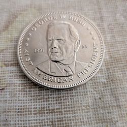 2007January Hooter Girl/ Bush