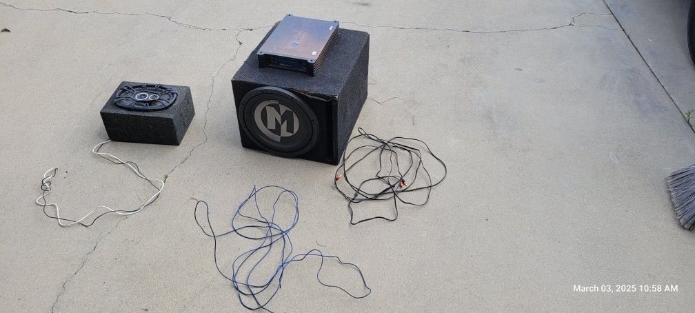 12" Subwoofer And 3000W Amplifier With Speaker